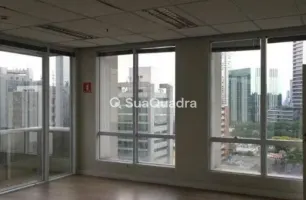 Rua São Tomé, 86, 8° andar