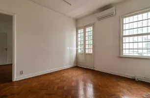 Rua Cônego Eugênio Leite, 1160, sobrado