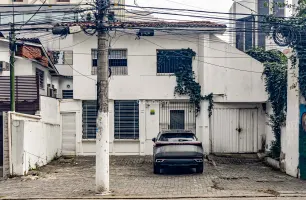 Alameda dos Nhambiquaras, 722