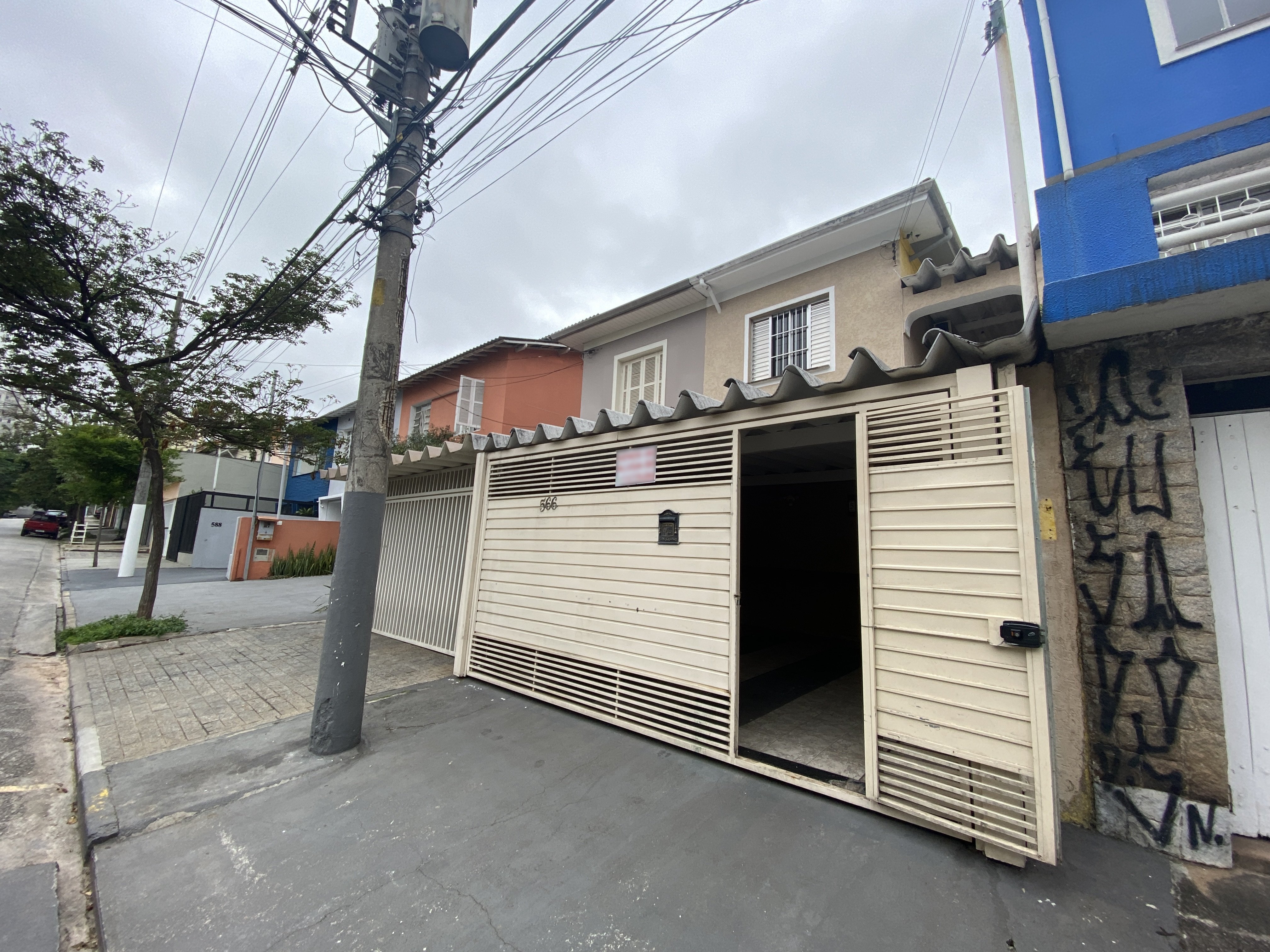 Como chegar até Rua Dos Canindés, 1476  Casa Do Construtor em Alecrim de  Ônibus ou Trem?