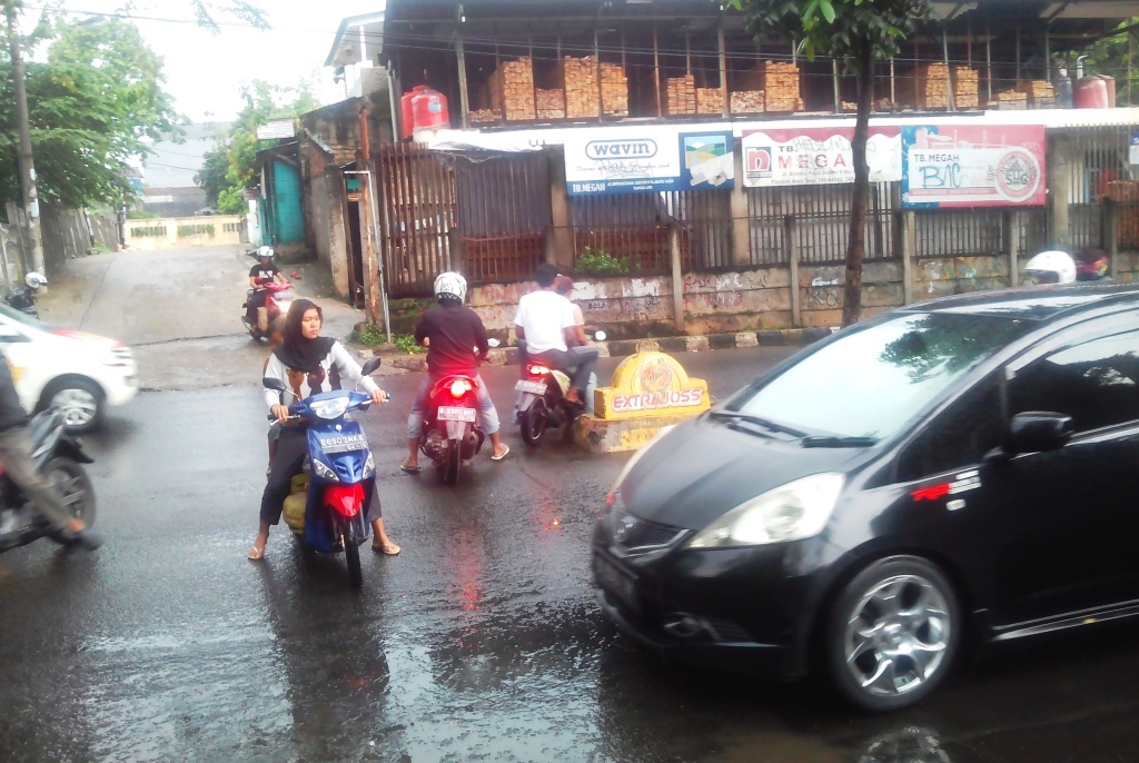 Rencananya Polsek Pondok Aren Tutup Titik Putar di Bintaro
