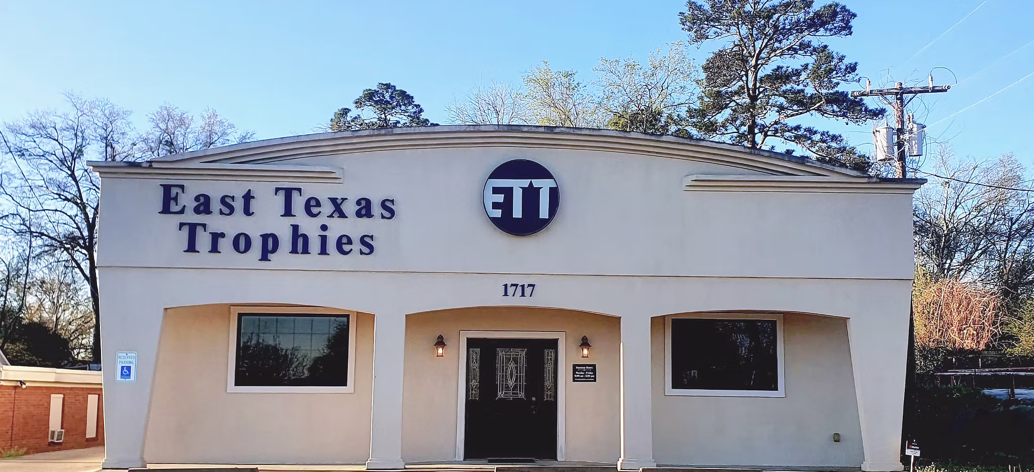 East Texas Trophies shop