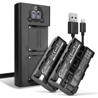 Dubbelladdare + 2x Kamerabatteri Sony NP-F330, NP-F530, NP-F550, NP-F730, NP-F750, NP-F930, NP-F950 - Två batteri inkl. laddare för Sony DCR-VX2100E, DSR-PD150, HDV-Z1 DCR-VX2100e DCR-TRV9 DSR-PD150 -PD170 HDR-FX7e -FX1 GV-D200 HDR-FX1000e kamera - 2600mAh hög kapacitet för lång batteritid