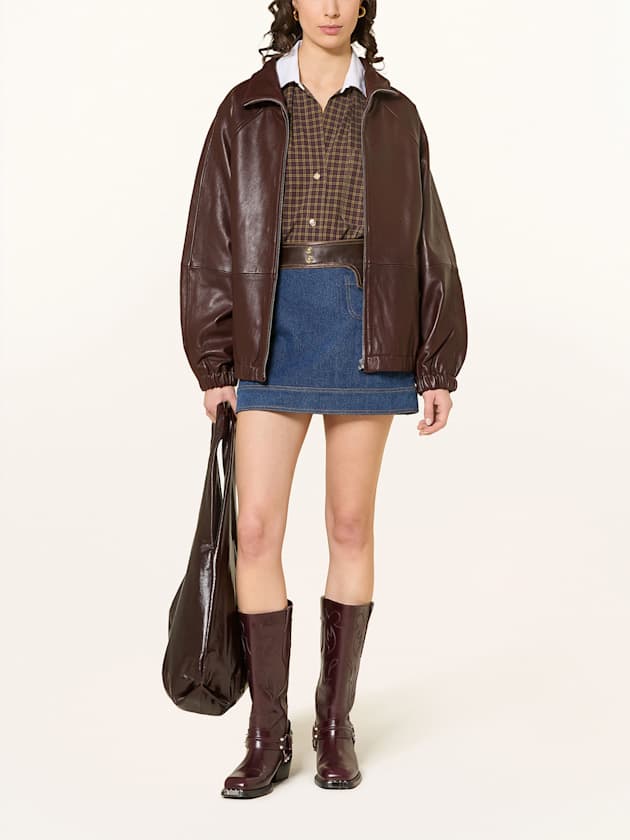 Braune Lederjacke