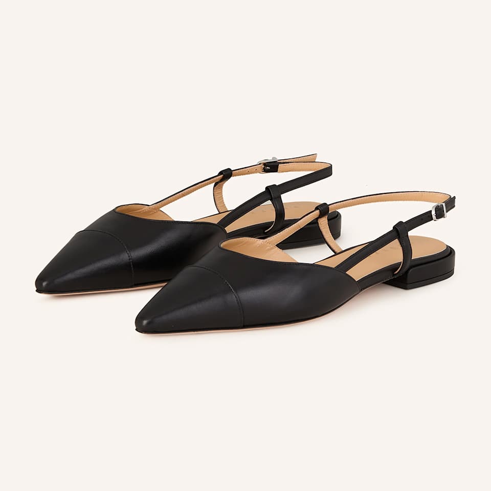 Schwarze, spitze Slingballerinas
