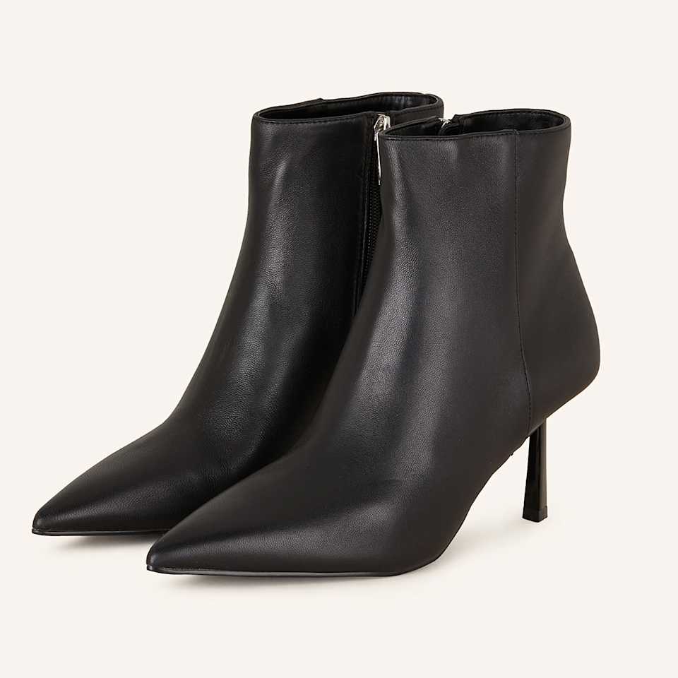 Schwarze Stiefeletten mit Pfennigabsatz