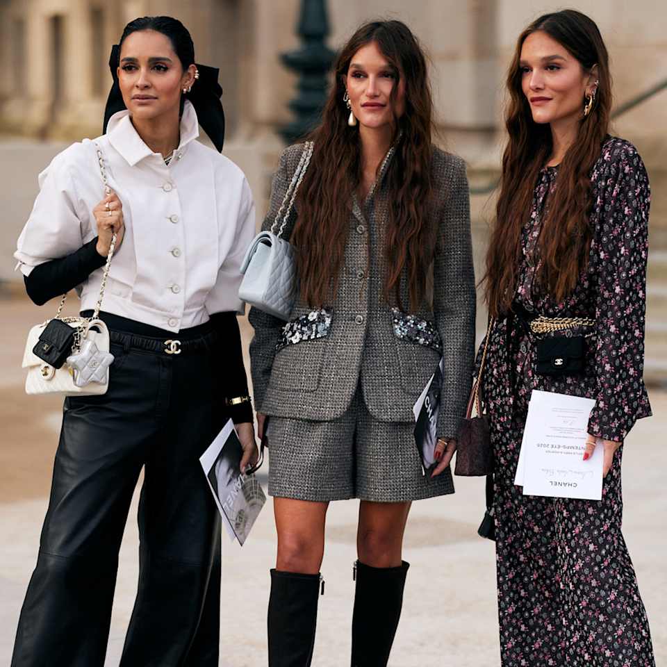 Drei Frauen mit verschiedenen Outfits, Accessoires und Schmuck