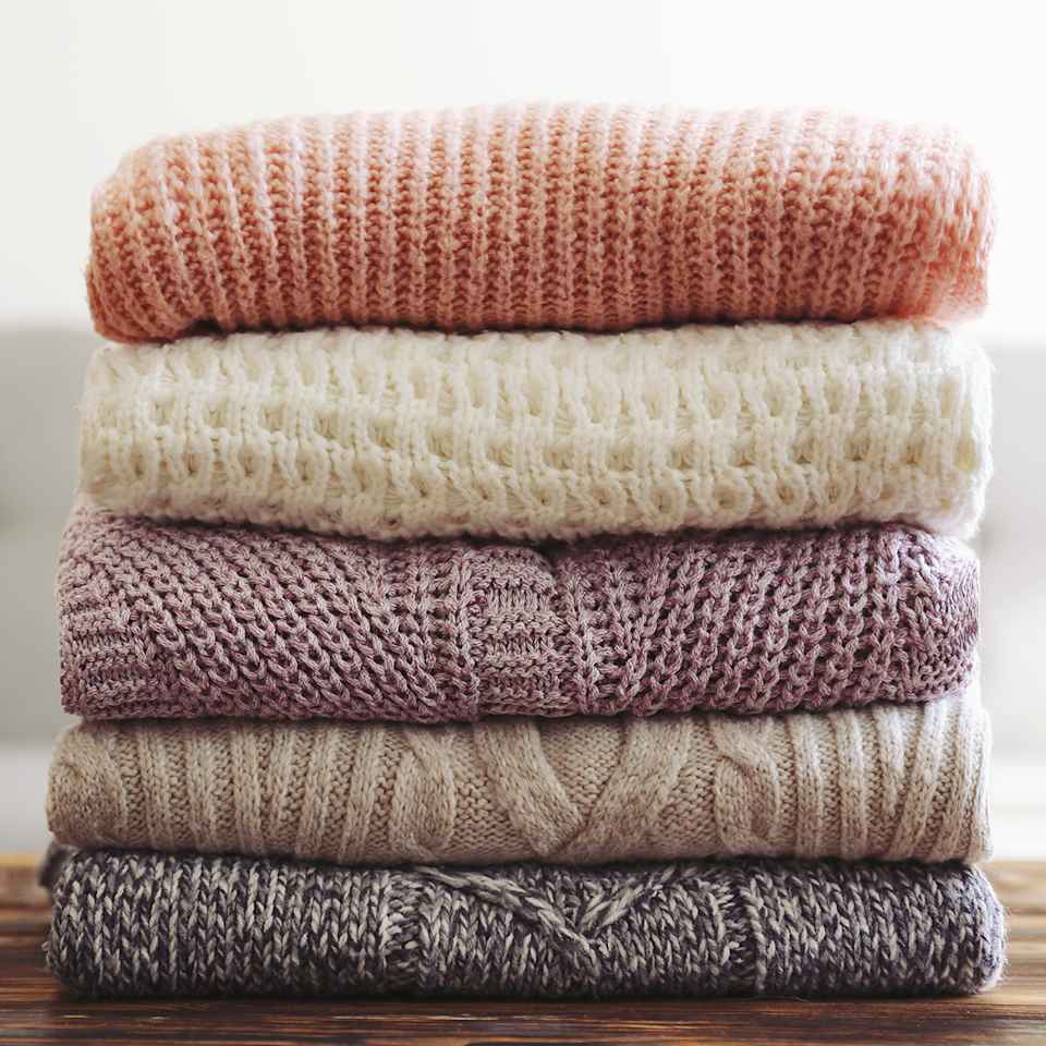 Ein Stapel Pullover