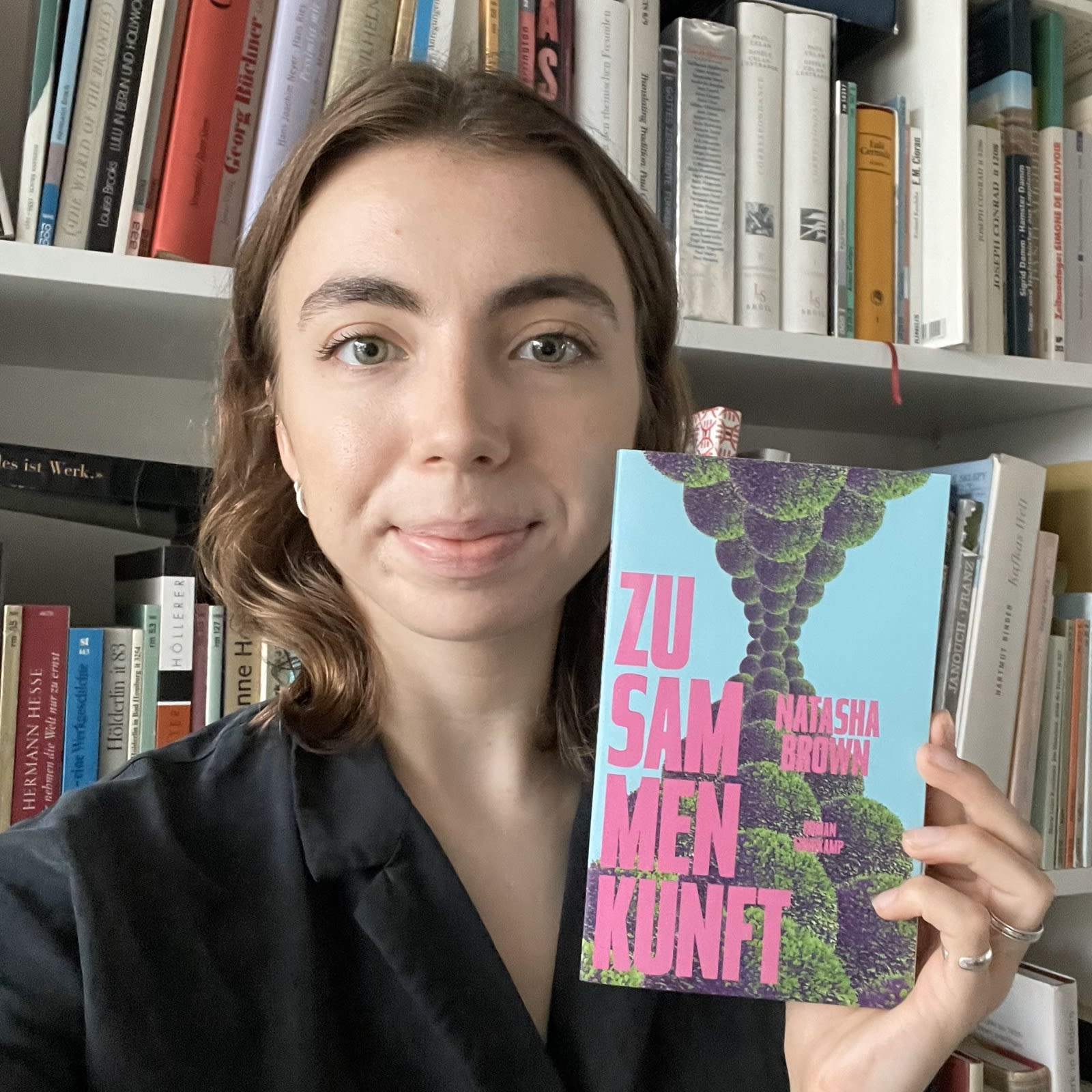 Agnes Sommer (Online- und Lesermarketing) empfiehlt Natasha Brown, Zusammenkunft