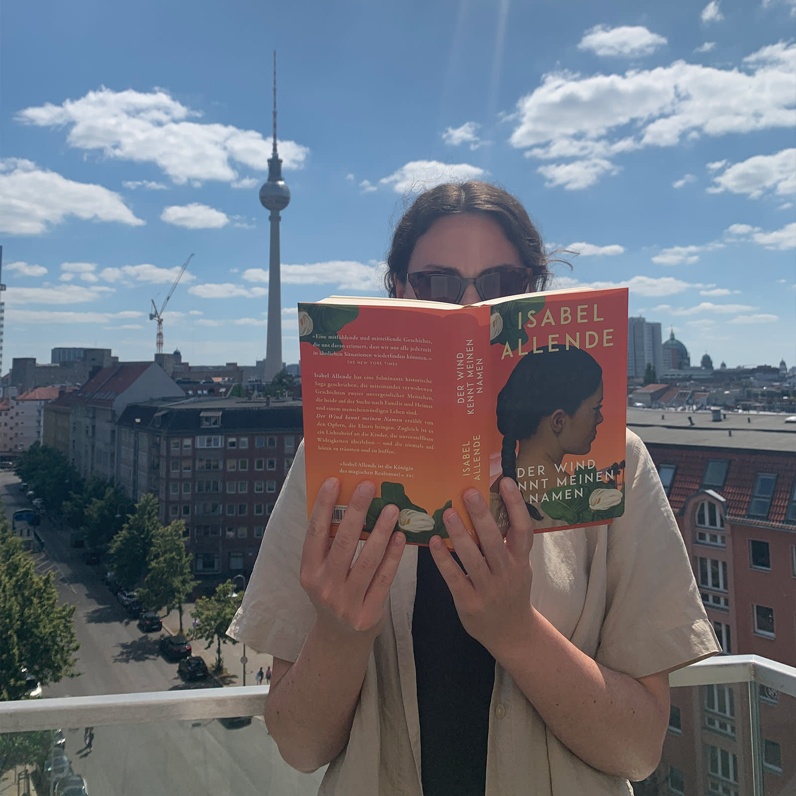 Marie Kemper (Online- und Lesermarketing) empfiehlt Isabel Allende, Der Wind kennt meinen Namen