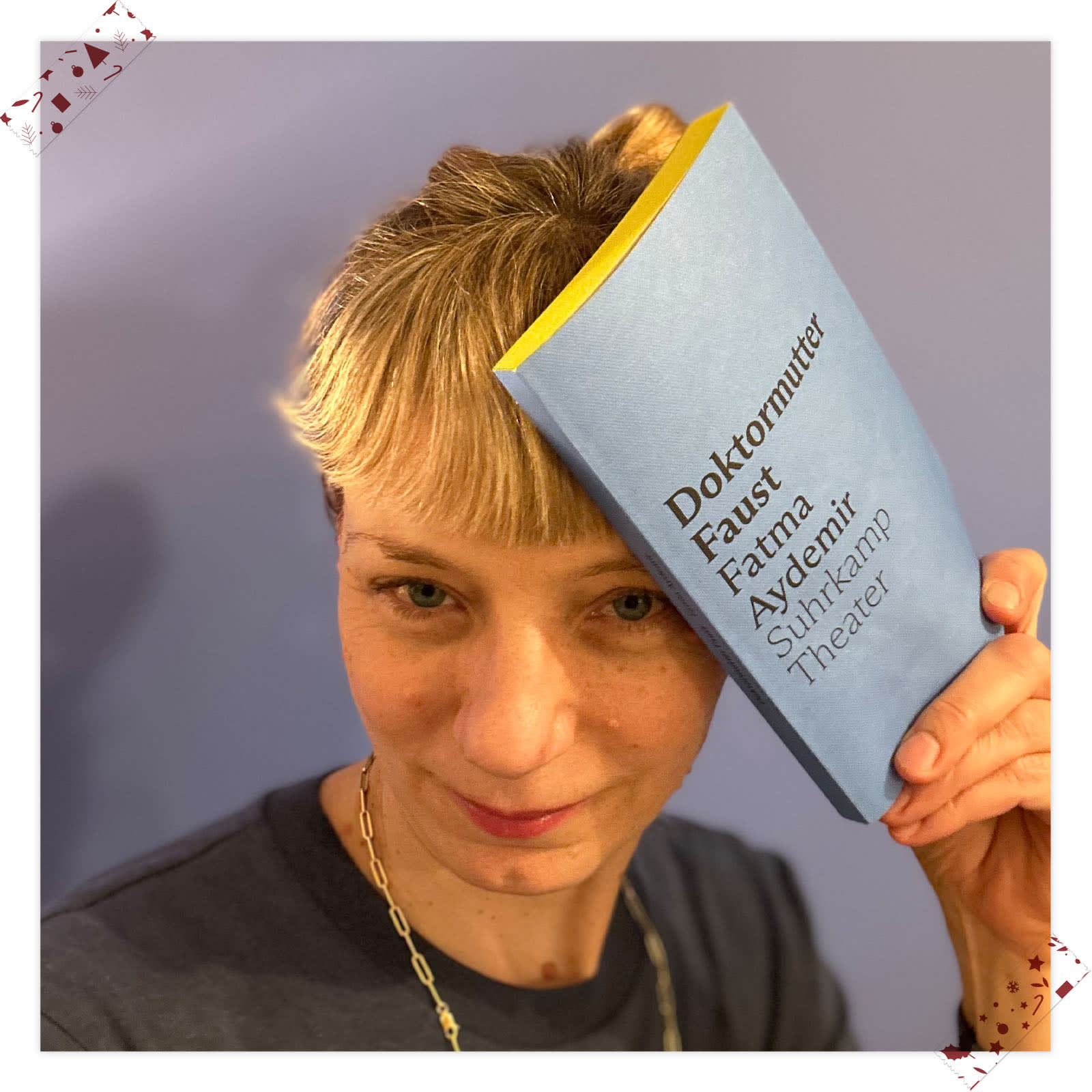 Birtta Davis (Theater Verlag) empfiehlt »Bergkristall« von Adalbert Stifter und »Weihnacht-Abend« von Ludwig Tieck