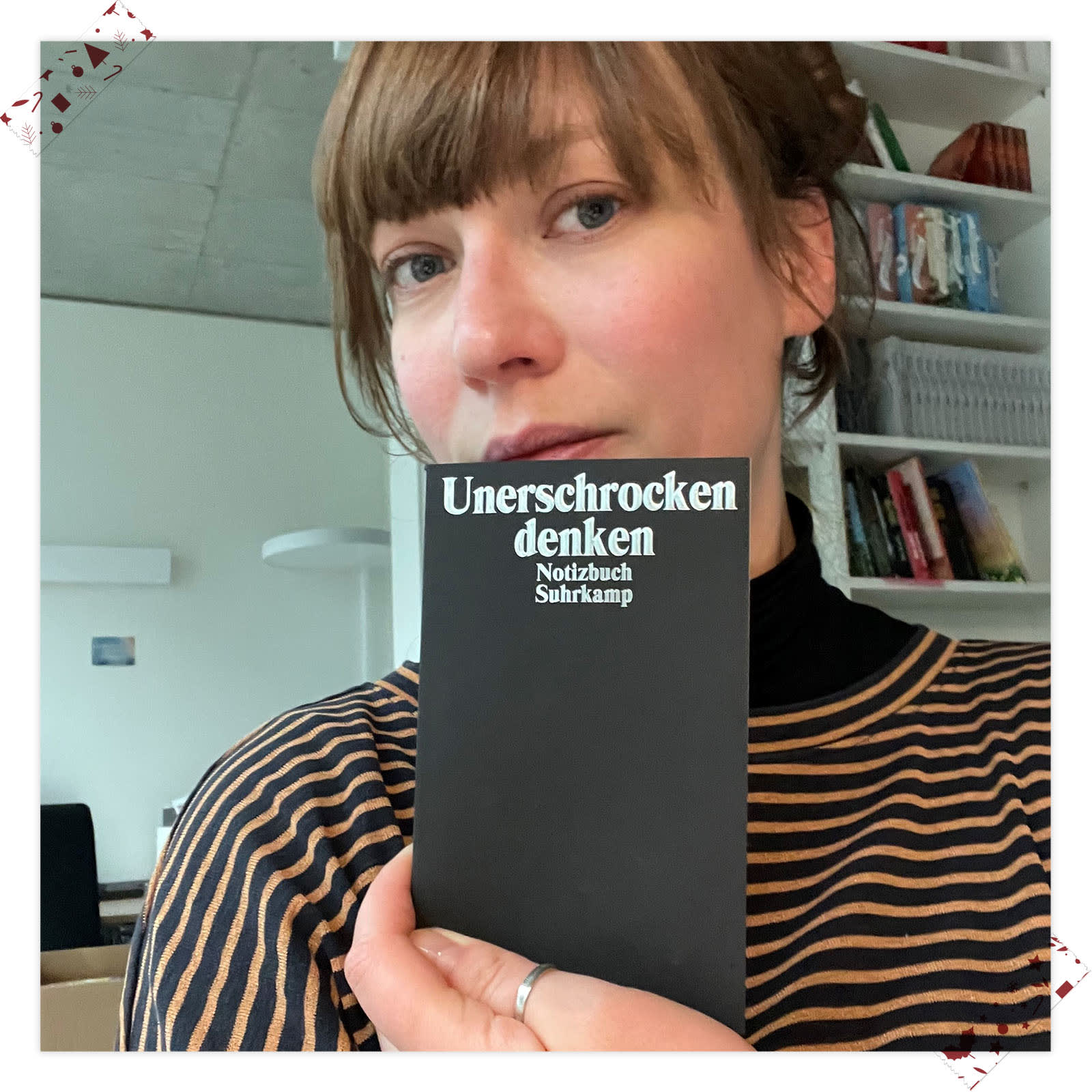 Emilie Sievert (Theater Verlag) empfiehlt »Quallen haben keine Ohren« von Adèle Rosenfeld