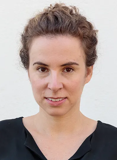Autorenfoto zu Katya Apekina