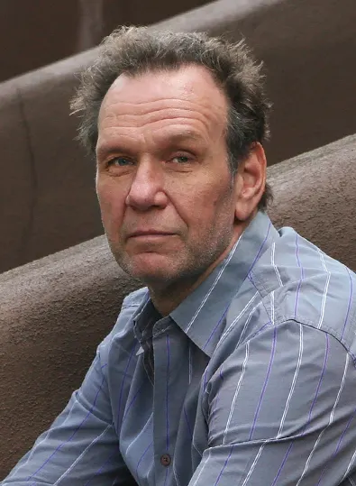 Autorenfoto zu Sebastian Moll