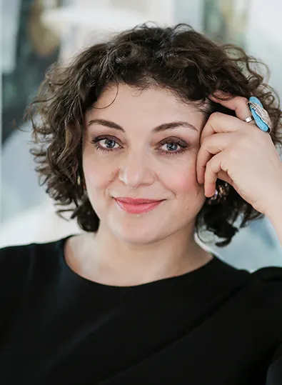 Autorenfoto zu Nahid Shahalimi