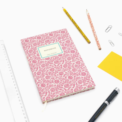 produktfoto zu Notizbuch Insel-Bücherei »Blumendekor magenta«