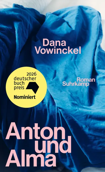 Buchcover von "Anton und Alma" von Dana Vowinckel, mit blauen Stofffalten und weißem Hintergrund.