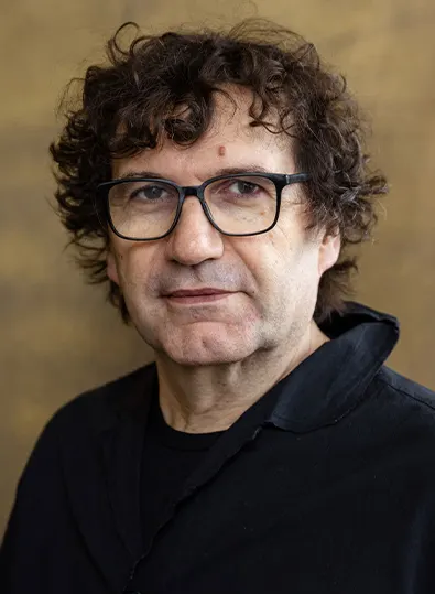Autorenfoto zu Oswald Egger