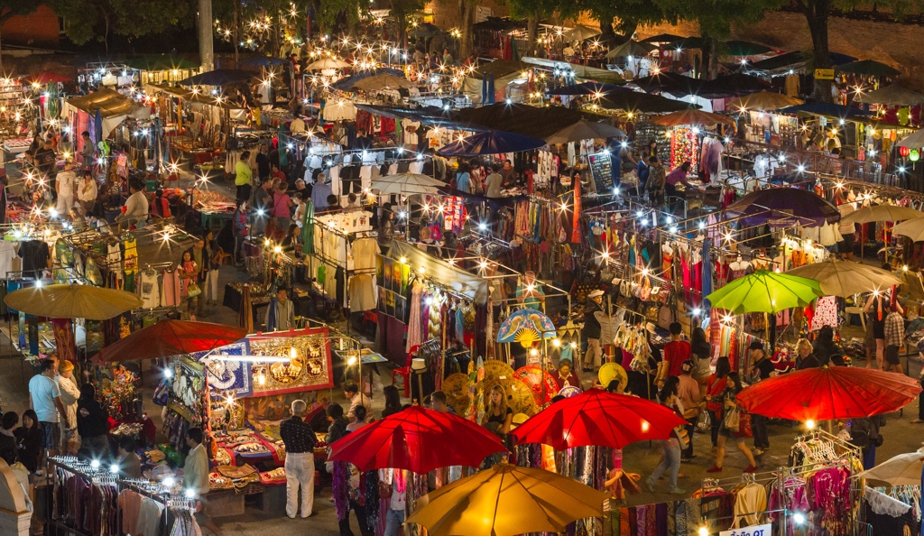 The Night Bazaar in Chiang Rai, Thailand | Day Tripe with Sunleisureworld