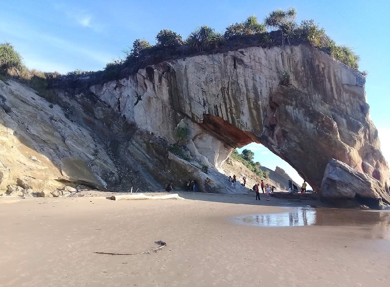 Tusan Beach in Miri, Malaysia | Day Tripe with Sunleisureworld