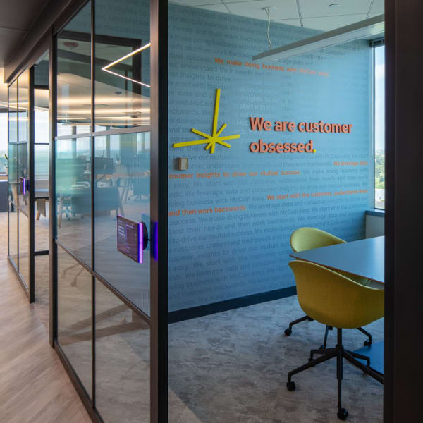 Dimensional lettering dreamscape wallcovering