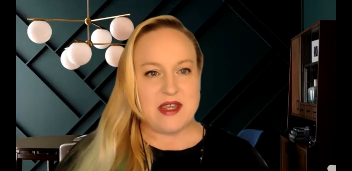 Maximize Your Independent Creative Careers And Art Business Through Podcasting