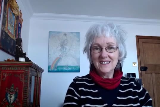 How to view thoughts in meditation: Norwich Buddist Centre