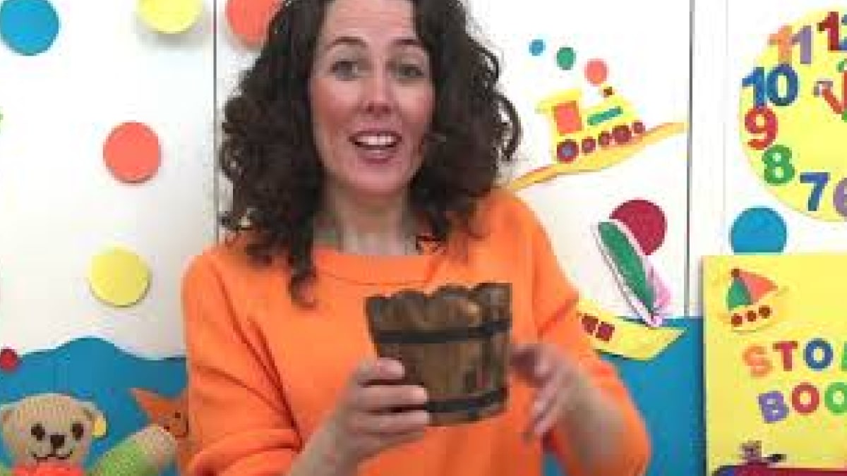 Rosy & Fizz - Washing Day 