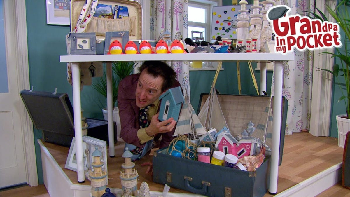 Grandpa in my Pocket - Season 4 - A Souvenir of Sunnysands