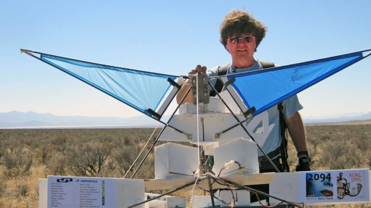 AUDIO COMMENTARY: Beyond Geek - Floating to Space