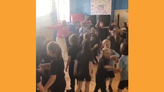 The Get Fit Song - Starjumps!