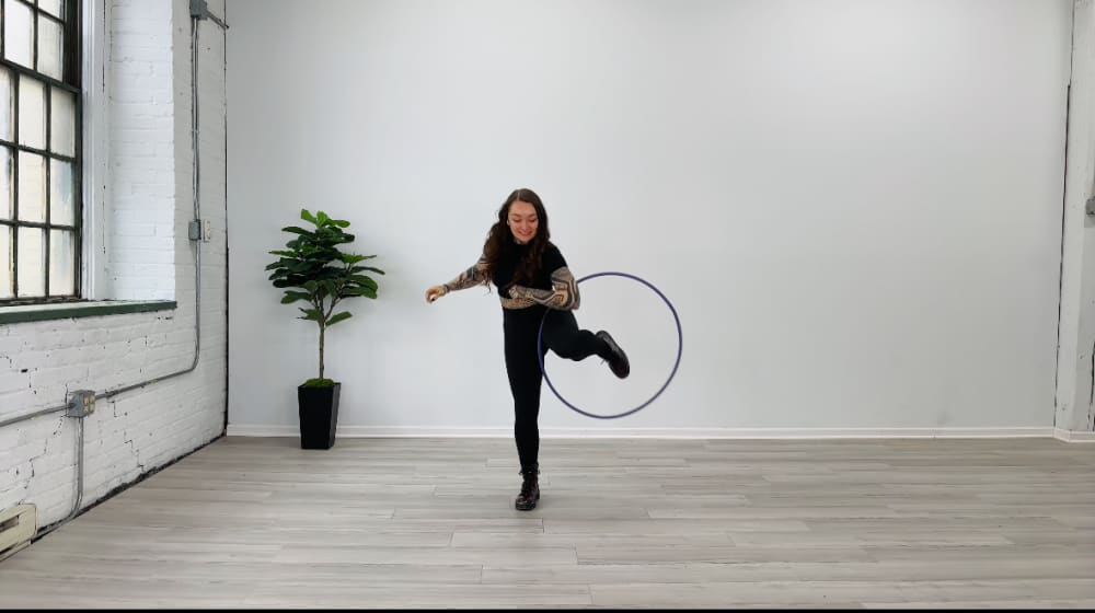 Hip Hinge to Elbow Pass to Wedgie 