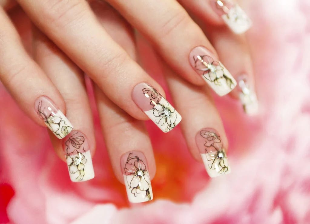 Gel Nails and Dip Powder: Understanding the Basics