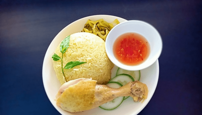 Cơm gà Phan Rang: 10 địa chỉ hút khách “nức tiếng gần xa”