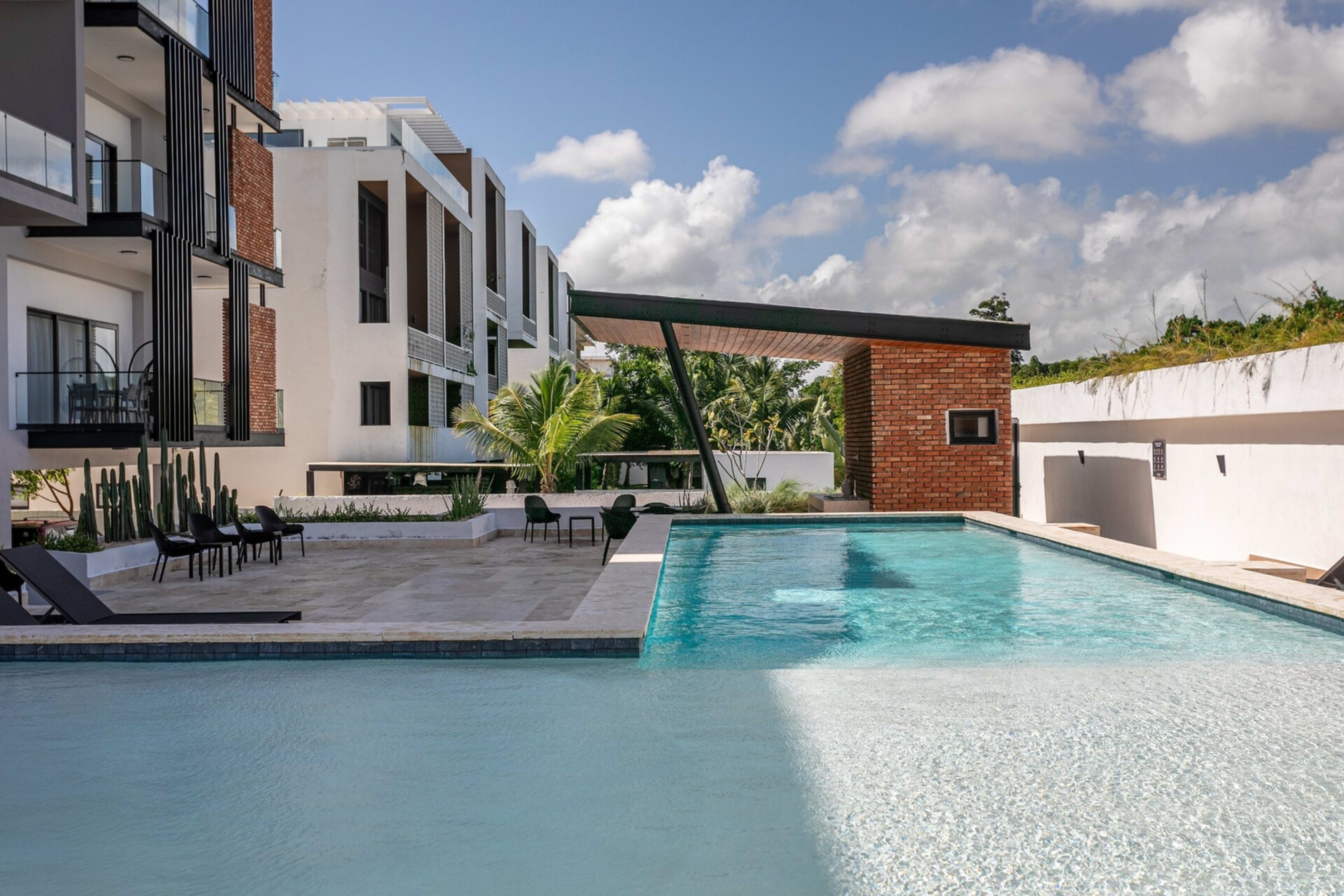 Sunset Suites — photo 10