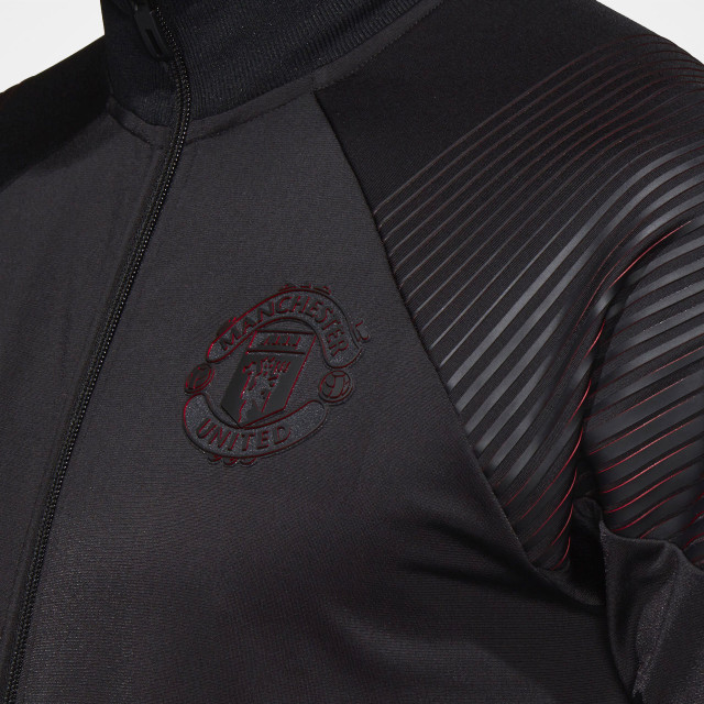 manchester united icon track jacket