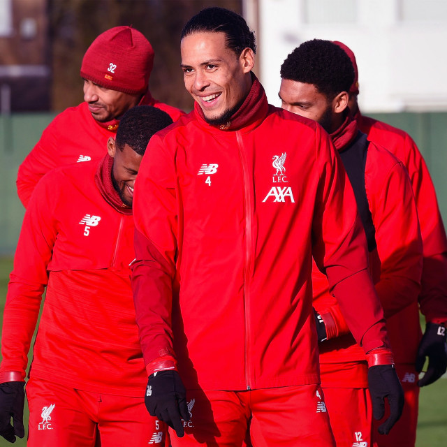 liverpool fc base storm jacket