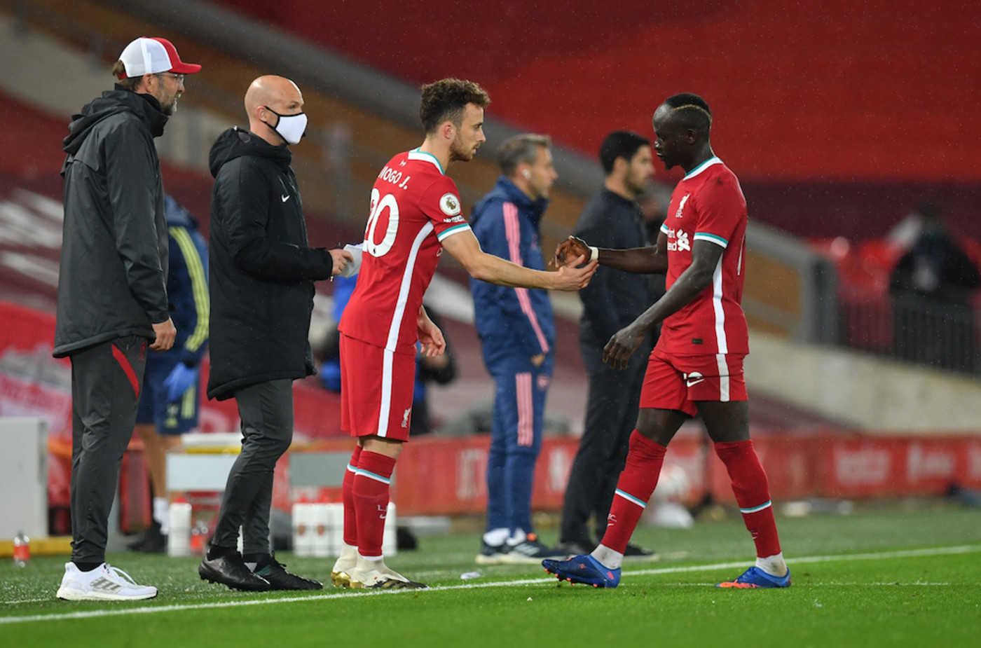 Bild till nyheten Dessa är för och emot fem byten