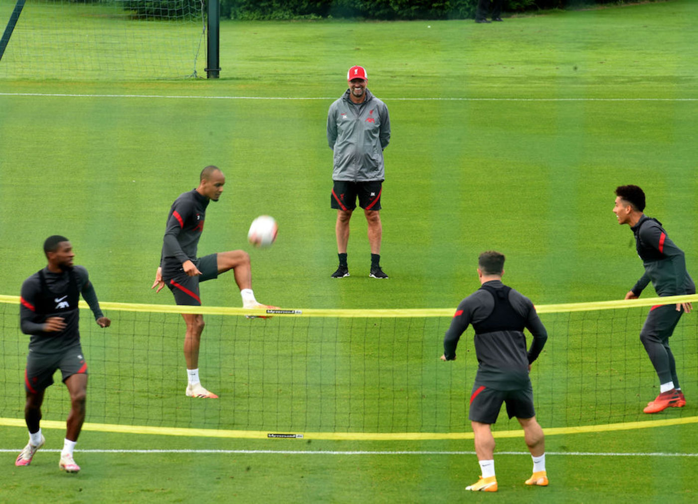 Bild till nyheten Bilder: Fotbollstennis på Melwood