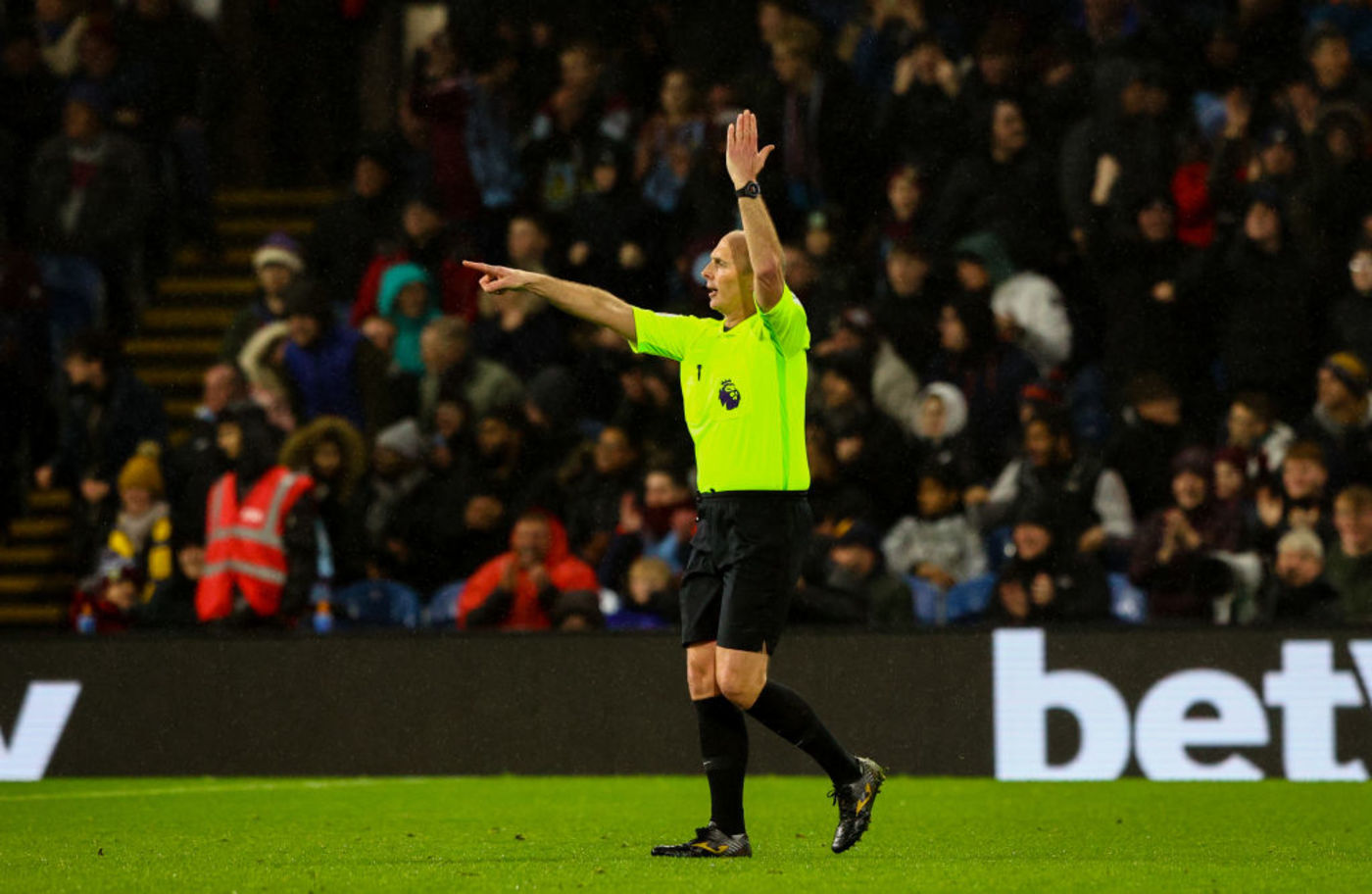 Bild till nyheten De dömer mot Norwich och Leeds