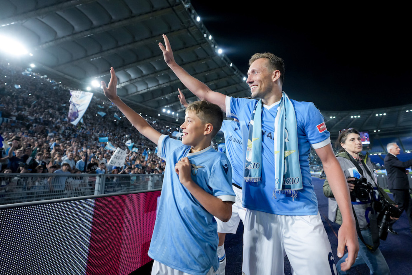 Bild till nyheten Lucas vänder hem efter 15 år i Europa