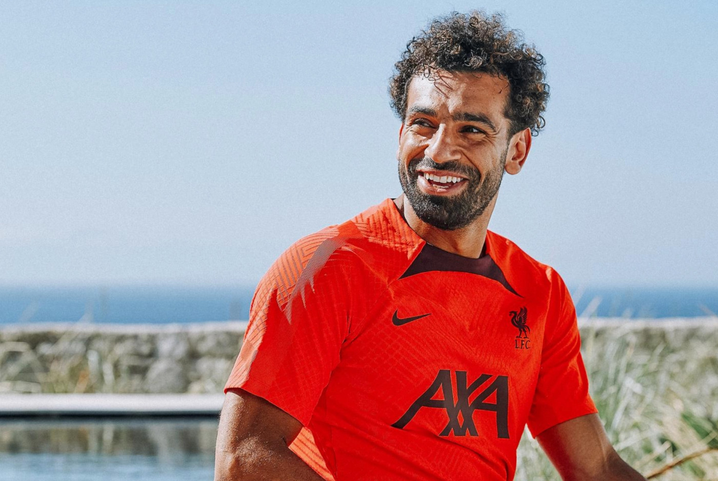 Bild till nyheten BREAKING: Salah förlänger