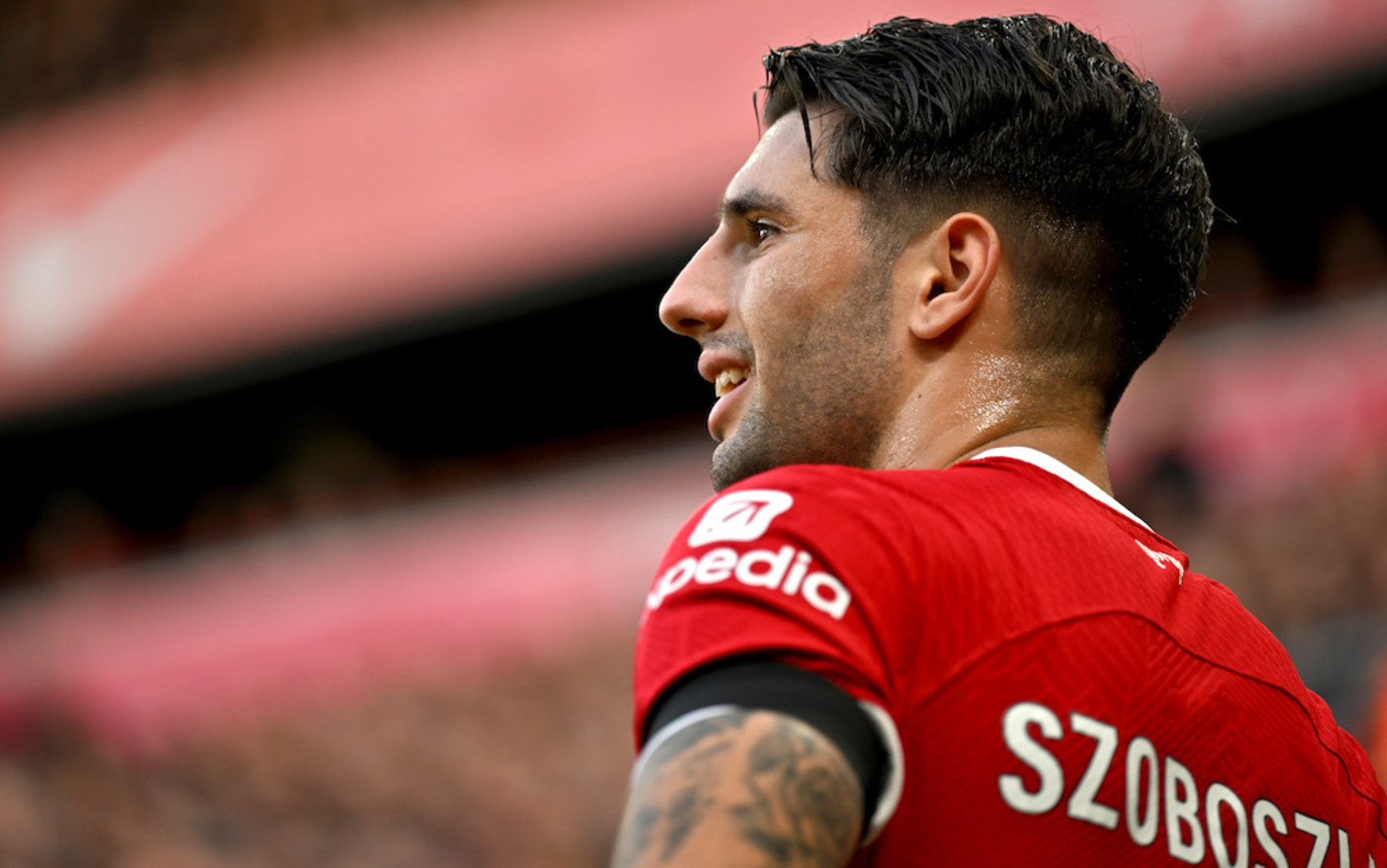 Bild till nyheten Video: Szobo om Stevie G och första tiden i klubben