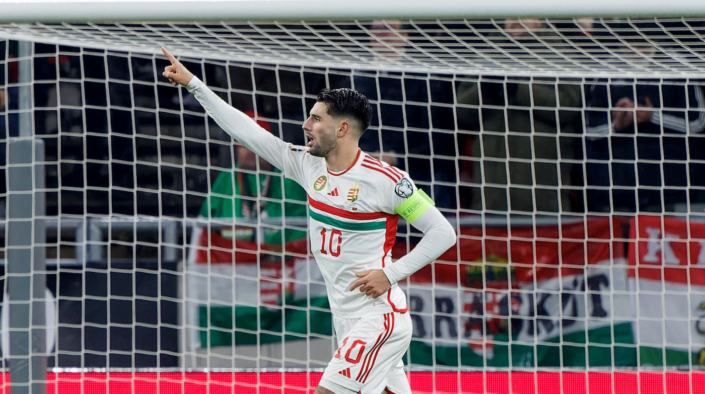 Bild till nyheten 📹 Landslagskollen: "Szobo" showade – firade med shot på läktaren