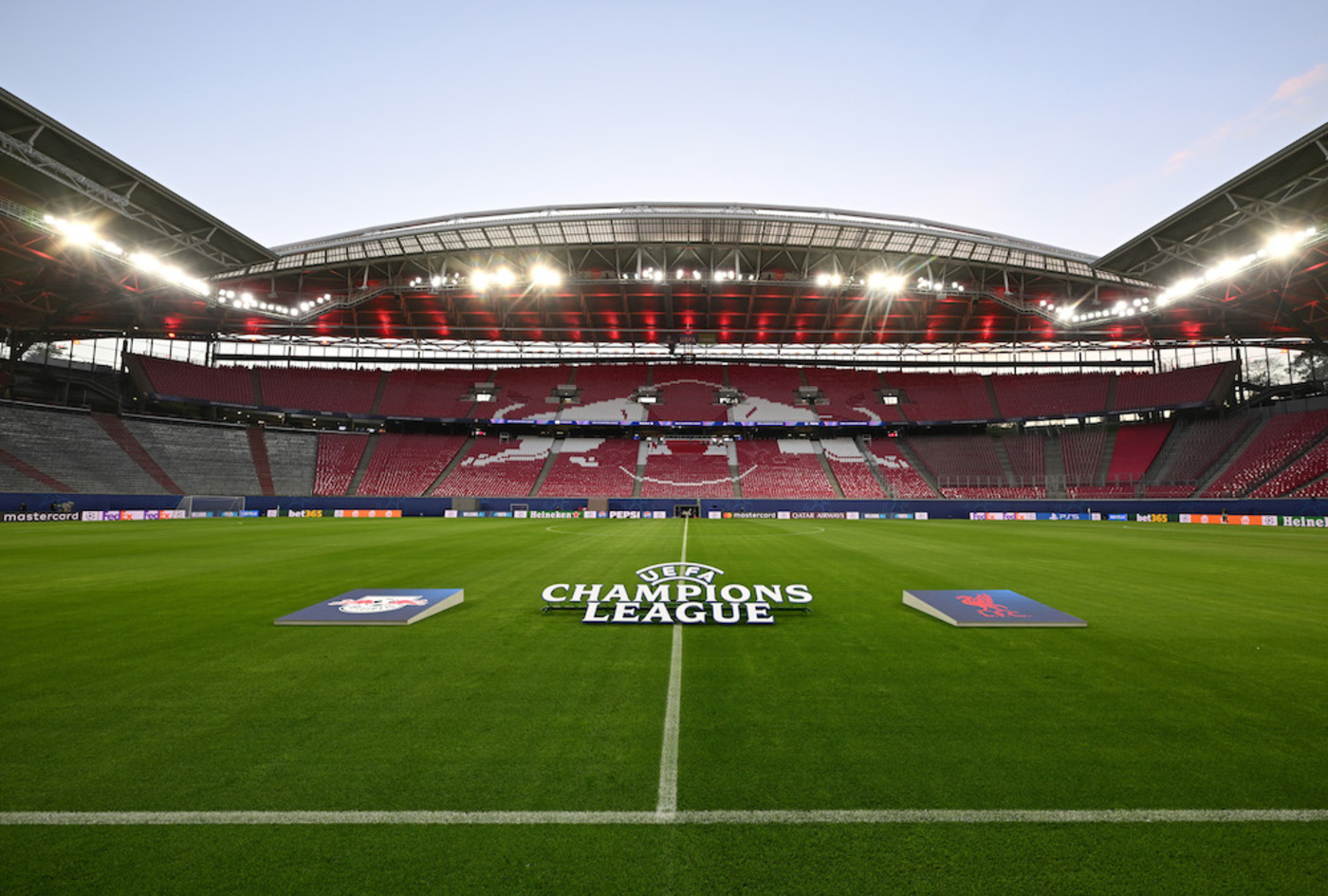 Bild till nyheten Kvällens lag: Slot gör tre förändringar 