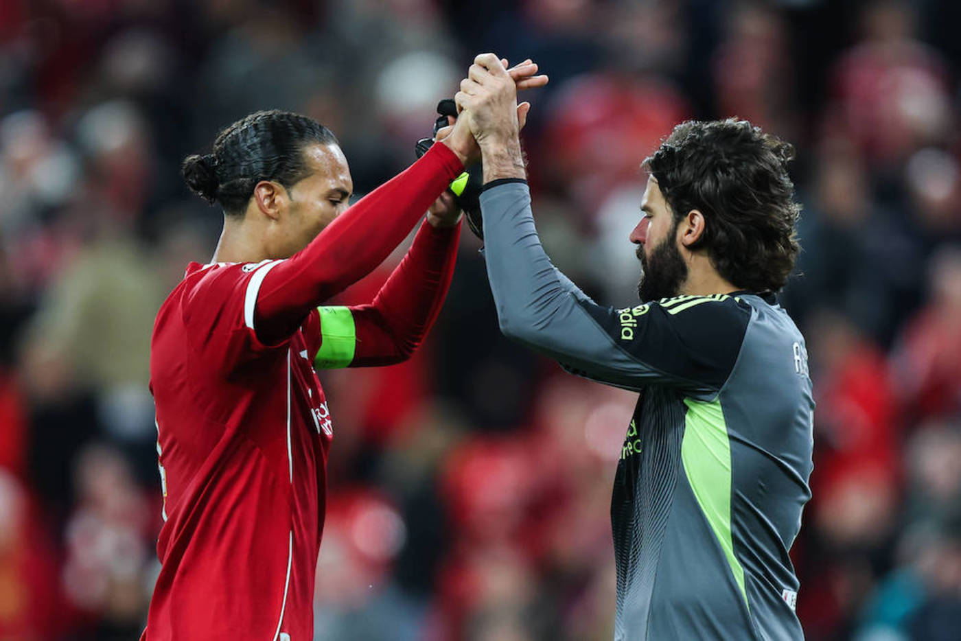 Bild till nyheten Trio kan ta plats i världselvan 