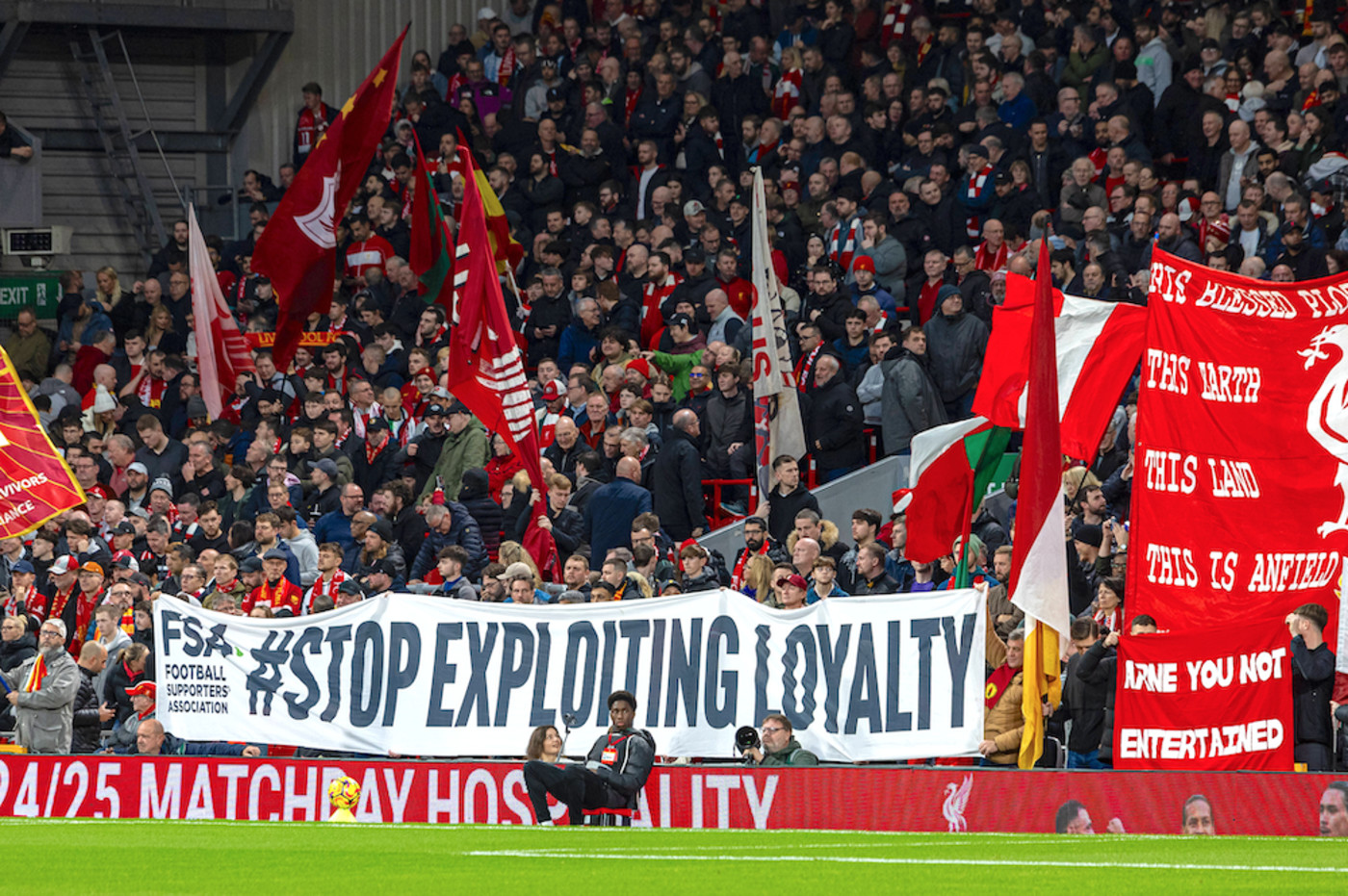 116 supportergrupper enas i kampen mot biljettpriserna 