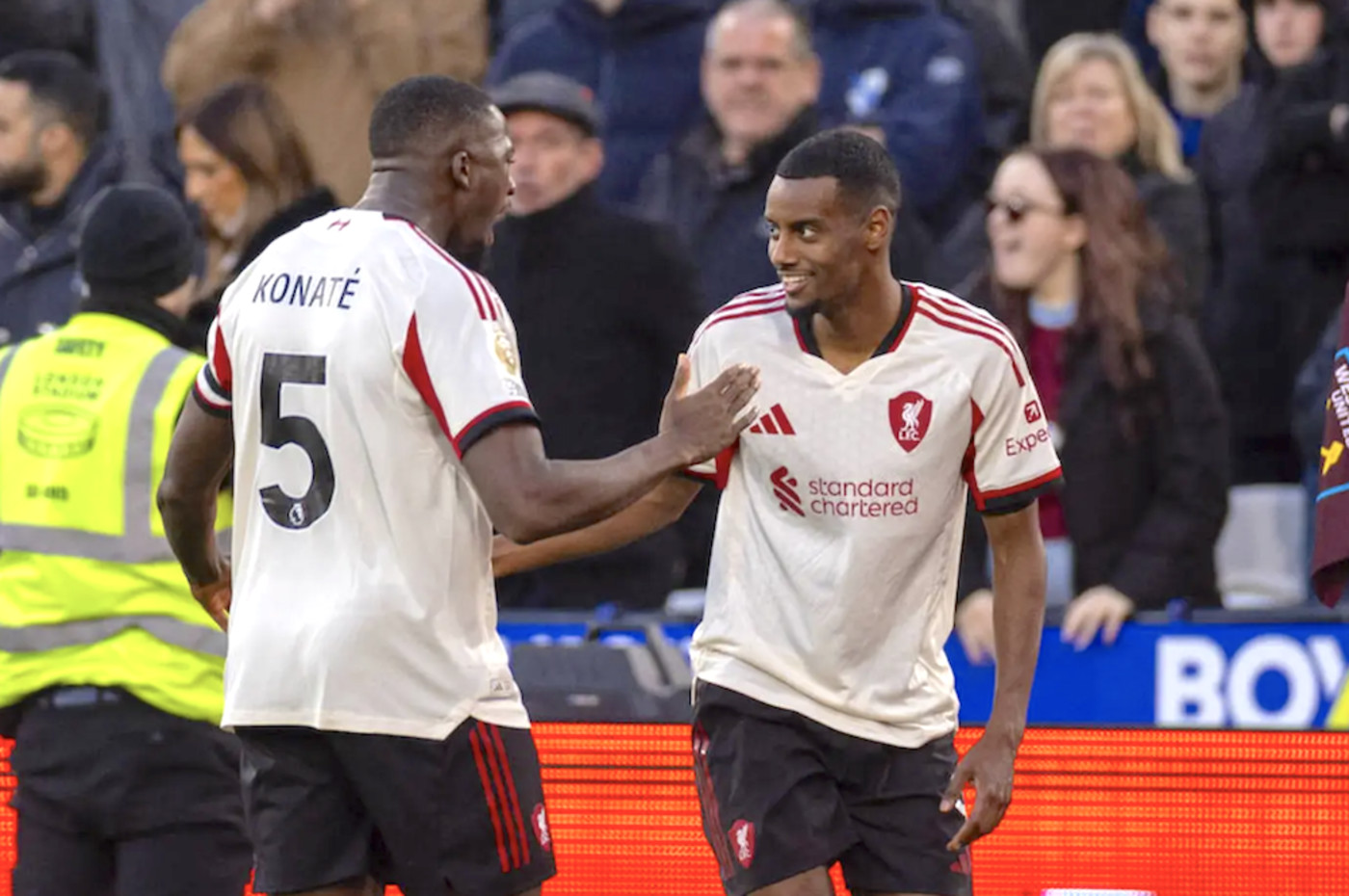 West Ham – Liverpool 0-2: Första ligamålet för Isak!