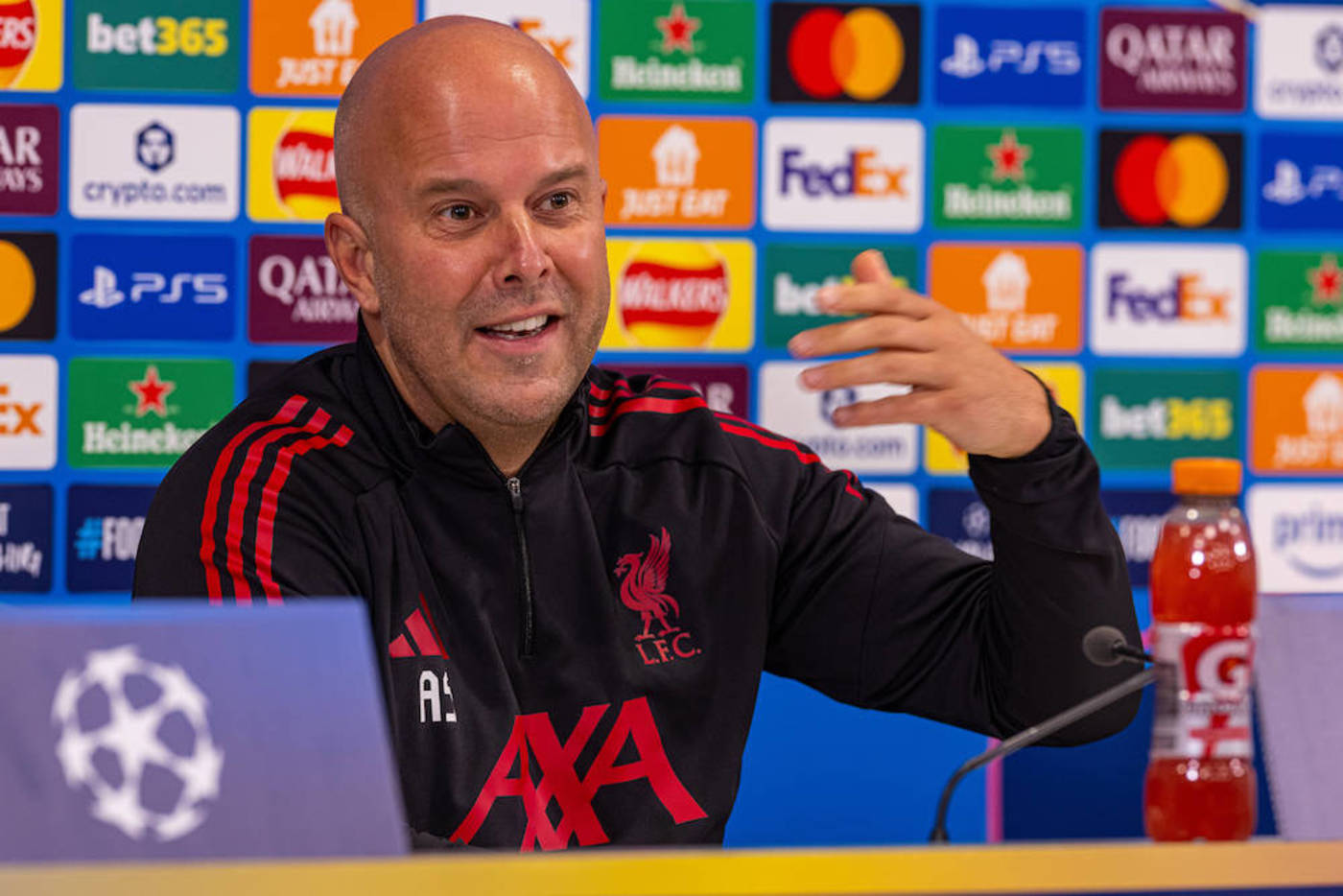 Bild till nyheten 📹 Kl 16:30: Presskonferens inför PSV