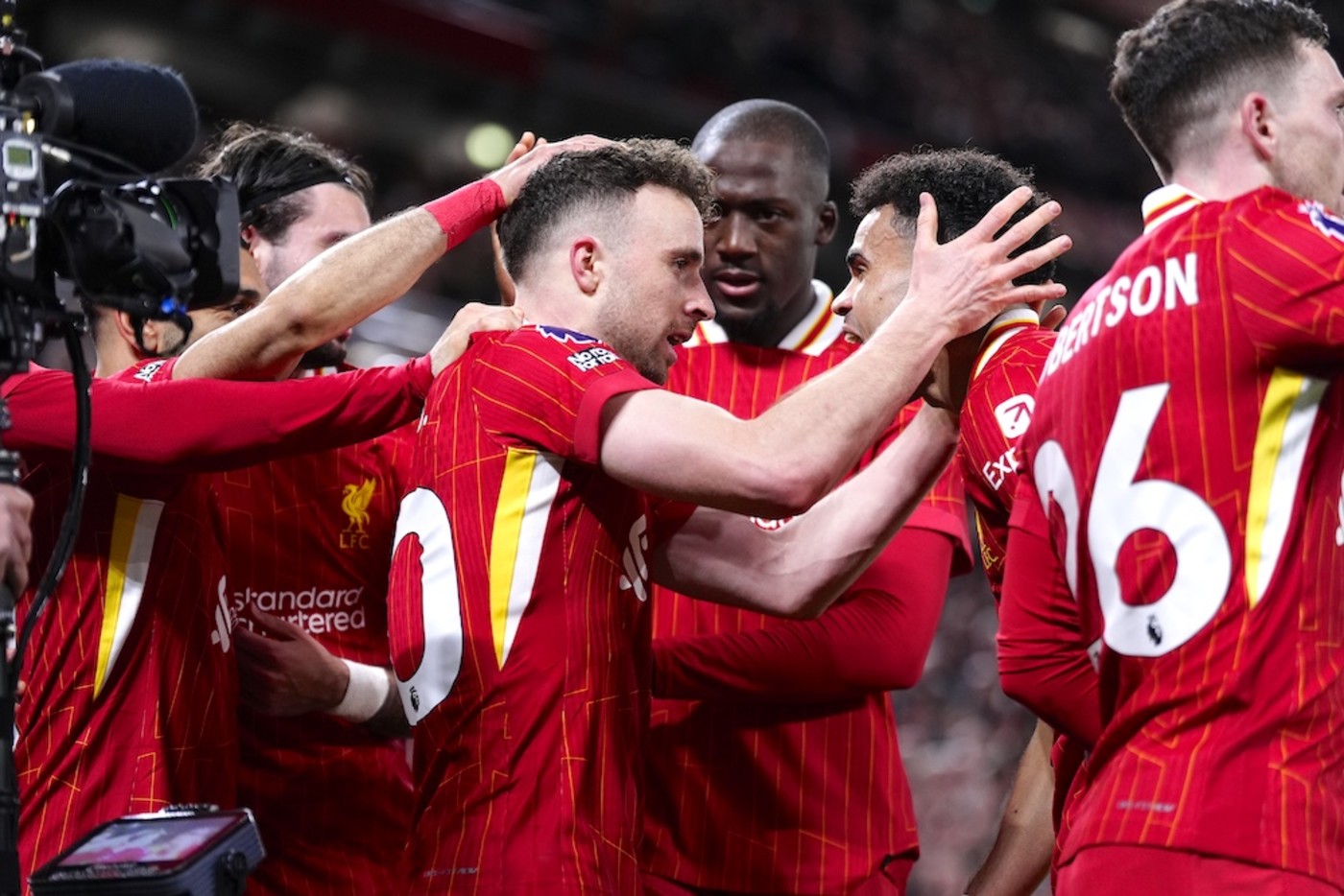 Bild till nyheten Spelarbörsen: Vem var bäst i den sköna derbysegern?
